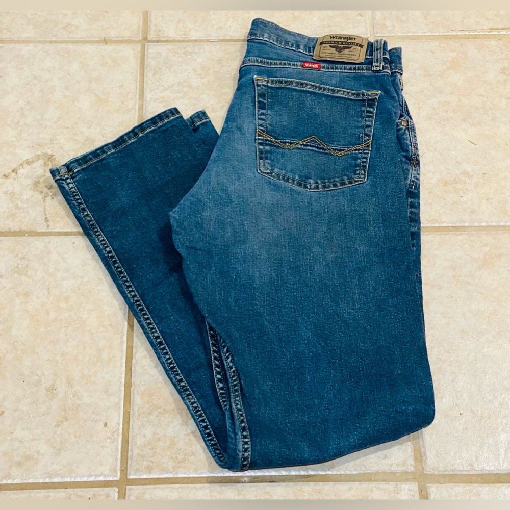 Wrangler Athletic Fit 32/32 Men’s Jeans RN# 130273